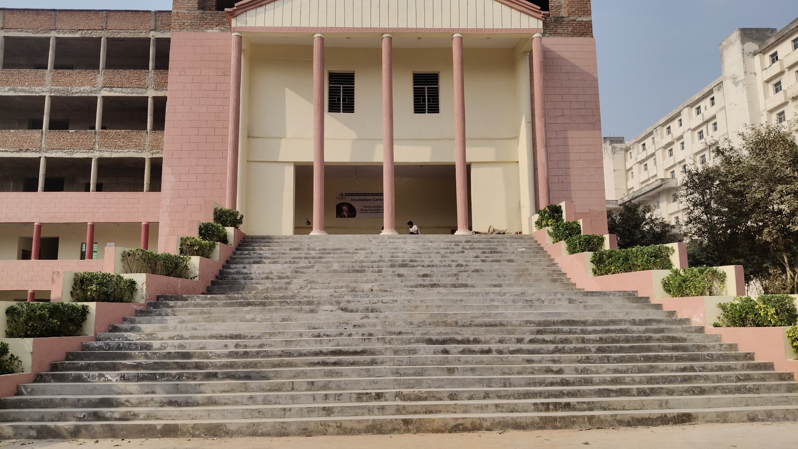 Dronacharya Group of Institutions Greater Noida Academic Building photo 31